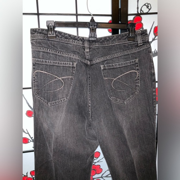 Womens Chicos Platinum Denim Sz 1 Short Black Washed Denim Stretch Jeans - Picture 6 of 9